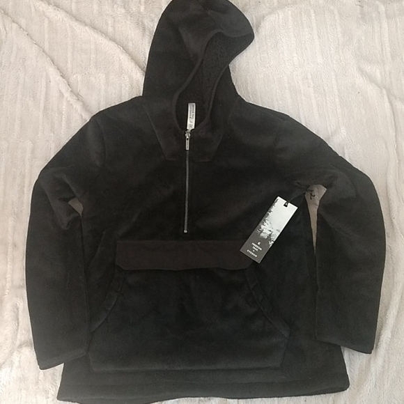Freedom Trail by Kyodan Faux Fur Hoodie - Picture 1 of 8